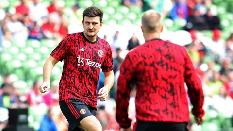 เอาไหมล่ะ "แมนยูฯ" เสนอ "ยอดทีม" แลก "แม็กไกวร์" กับ 1 แข้งในสังกัด หลังมีข่าวอยากได้