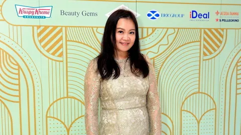 "อุษณีย์ มหากิจศิริ ลีโอณีโอ" พาสกูปี้ ดู รับเทศกาลหลอนคอลแลบส์กับ คริสปี้ ครีม