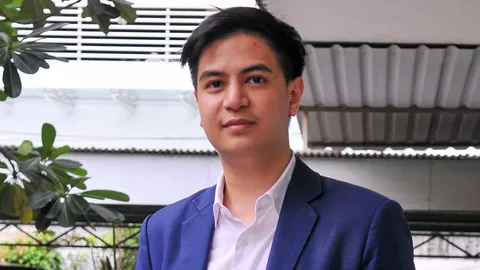 ก้าวไกล หวัง ทุกพรรค หนุน ญัตติประชามติจัดทำ รธน.ฉบับใหม่ เข้าสภาฯ 25 ต.ค.