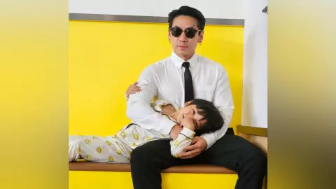 ไปเที่ยวกองรายการ "น้องไทก้า" ถูกทาบทามแสดงหนัง มีแววตามรอย "พ่อเพชรจ้า"