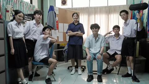 "บาส" โปรดิวซ์หนังเรื่องแรกร่วมกับ "วัน วรรณฤดี" ใน "เพื่อน(ไม่)สนิท"