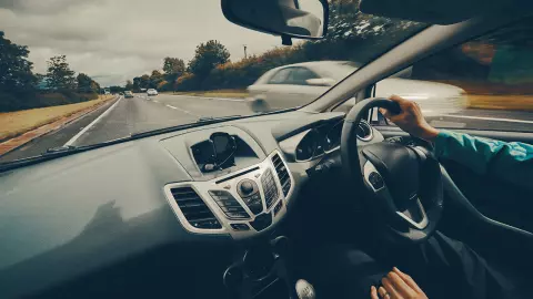 ใช้ความเร็ว-ไม่คุ้นเคยกับเส้นทาง ลดเสี่ยงอุบัติเหตุยกระดับจตุรทิศ