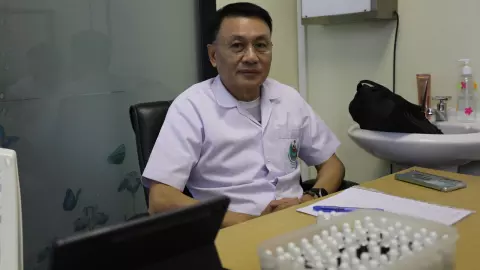 "หมอโบ" นำแพทย์แผนไทยสัญจร ร่วมกับสโมสรไลออนส์ ออกทำการรักษาผู้ป่วย