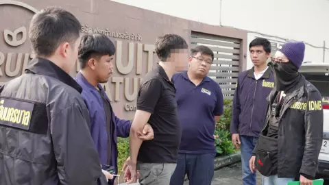 รวบ "ไฮโซเก๊" ลวงสาวผ่านออนไลน์ ตุ๋นเหยื่อเสียหายรวมกว่า 10 ล้านบาท