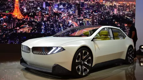 ภาพคันจริง! ส่อง BMW Vision Neue Klasse EV Concept ว่าที่ 3-Series ในอนาคต