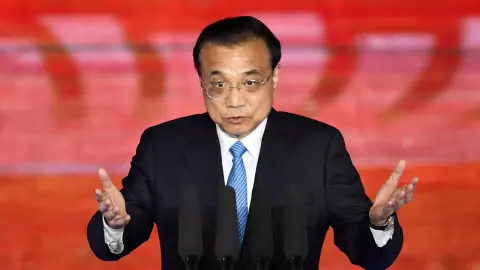 อาลัยหลี่ เค่อเฉียง