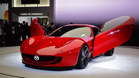 การกลับมาของเครื่องยนต์โรตารี่ ส่อง ภาพคันจริง MAZDA ICONIC SP  