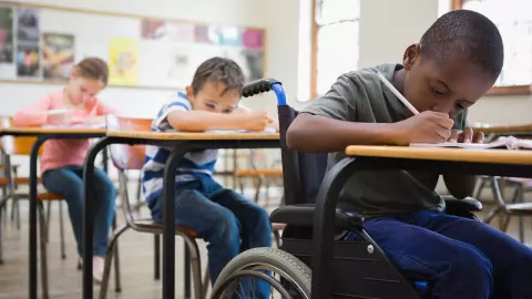 "เพิ่มพูน" ถกจัดการศึกษาคนพิการในทุกรูปแบบ ระยะ 4 ปี ตั้งแต่ปี 2567-2570