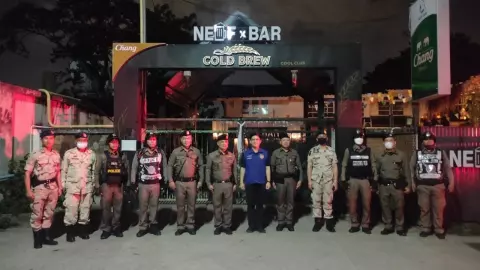 ฝ่ายปกครองบูรณาการตำรวจเชียงใหม่ ลุยจัดระเบียบสังคม ตรวจผับบาร์เข้มข้น