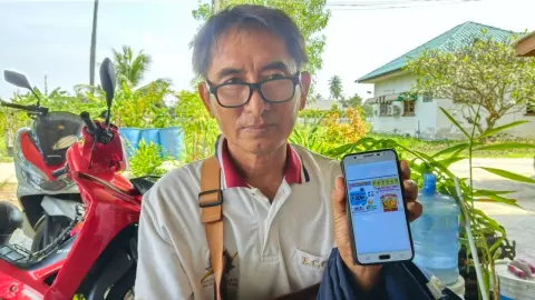ลุงสุดช้ำ ซื้อสลากฯ ถูกเลขท้าย 3 ตัวเต็มๆ 3.6 แสน ไม่ได้เงิน (คลิป)