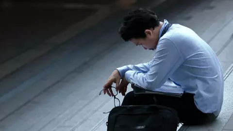 ลับ ลวง พราง