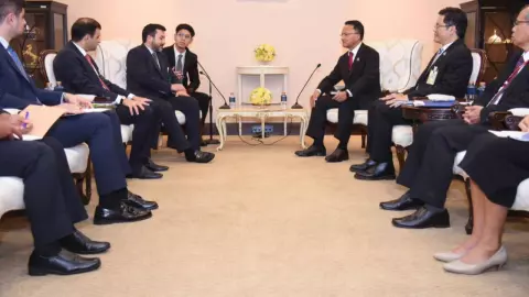 "สมศักดิ์" หารือองค์การเยาวชนโลกอิสลาม ยันให้ความสำคัญการศึกษา