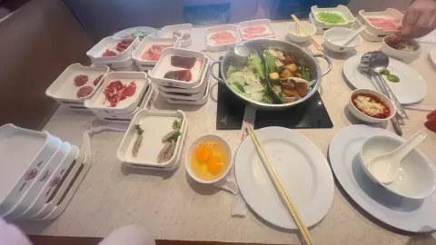 "ร้านสุกี้" แจงดราม่า ยันไม่มีนโยบาย "ปรับอาหารเหลือ" เล็กน้อย แลกกับชื่อเสียง