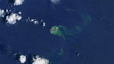 ฮือฮา ญี่ปุ่นได้เกาะเพิ่ม หลังภูเขาไฟใต้ทะเลปะทุ