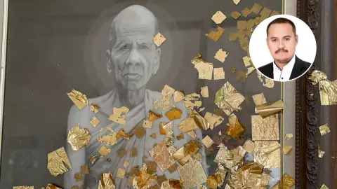 เชื่อเหรียญหลวงพ่อดำ วัดหัวหมอน รุ่นแรก บนคอเสี่ยแป้ง ทำรอดคมกระสุนตำรวจ