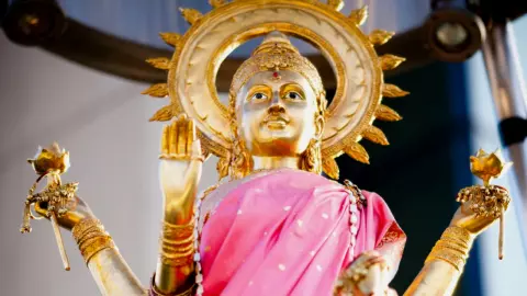 สายมูต้องไม่พลาด "วันดิวาลี" 12 พฤศจิกายน 2566 วันบูชาพระแม่ลักษมี