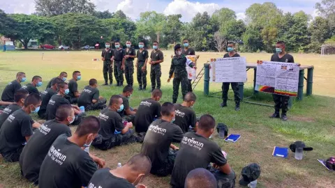 ผบ.ทบ. สั่งตั้งวอร์รูมติดตามการฝึกทหารใหม่ ย้ำต้องปลอดภัย มีมาตรฐาน