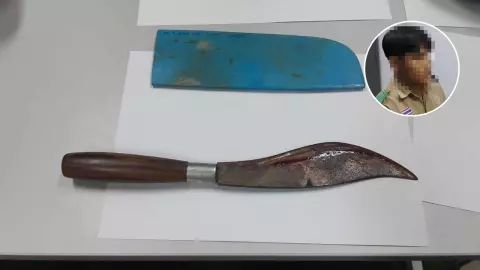 ปวช.1 พกอีเหน็บมาเรียน แทงอริรุ่นพี่ ปวช. 3 ดับคาวิทยาลัย 