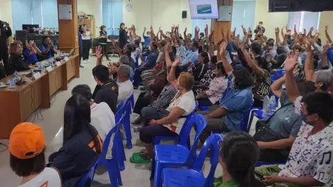 ชาวประมงพื้นบ้านสมุทรสาคร ยืนกรานเขตห้ามคราดหอย ชี้เป็นแหล่งอนุบาลสัตว์วัยอ่อน