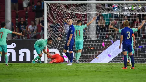 เหนือกว่าทุกด้าน เปิดสถิติ "ทีมชาติไทย" พลาดท่า "จีน" แพ้คาบ้าน คัดบอลโลก 2026 นัดแรก