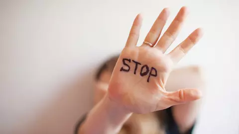 สตรีเหยื่อรุนแรง เดินรณรงค์ 25 พ.ย.นี้ 