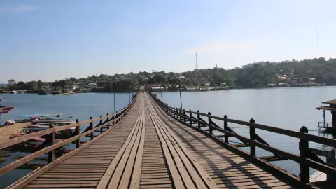 "สะพานมอญชำรุด" ต้องซ่อมครั้งใหญ่ จ่อคุม นทท.-สร้างสะพานลูกบวบลดแออัด (คลิป)