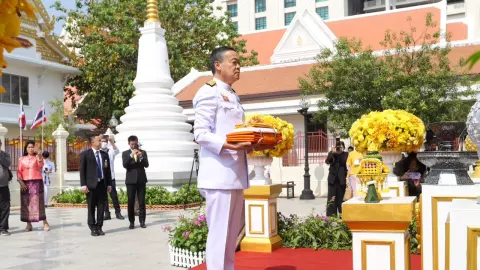 ยอดกฐิน 12 ล้าน นายกฯ นำถวายผ้าพระกฐินพระราชทานสำนักนายกฯ วัดราชผาติการาม