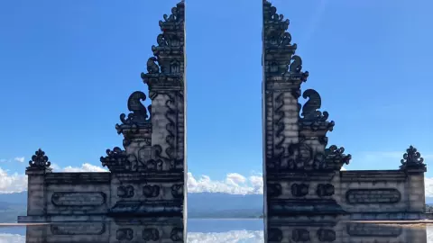 ร้านแจงแล้ว ดราม่า "แลนด์มาร์กเมืองน่าน" ออกแบบคล้าย "ประตูสวรรค์บาหลี"