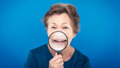 7 วิธีดูแลสุขภาพช่องปากผู้สูงอายุ ให้ห่างไกลโรค