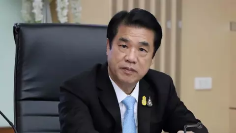 “คมนาคม” เคลียร์ถนนรับคนกลับบ้าน เปิดมอเตอร์เวย์ M6 โคราชให้ใช้