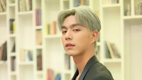 “ไบร์ท นรภัทร” ยอมรับ “โบกี้” จีบก่อน ต่อคิวมาเป็นปีแล้ว เข้าใจที่แฟนคลับหวง