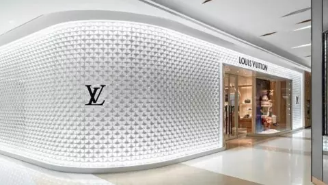 สยามพารากอนยกขบวน “LUXE HALL” ทัพแบรนด์หรูระดับโลก