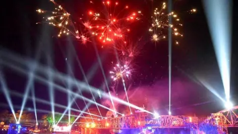 ชวนเที่ยวงานสัปดาห์สะพานข้ามแม่น้ำแควและงานกาชาด จ.กาญจนบุรี วันที่ 8-17 ธ.ค.66