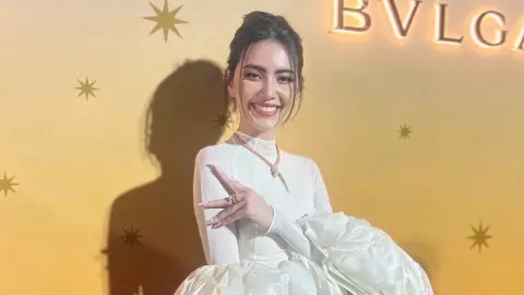 หวานเชื่อมโซเชียล! "ใหม่-ดาวิกา" ปัด "เต๋อ-ฉันทวิชช์" เปล่าขอแต่งงาน