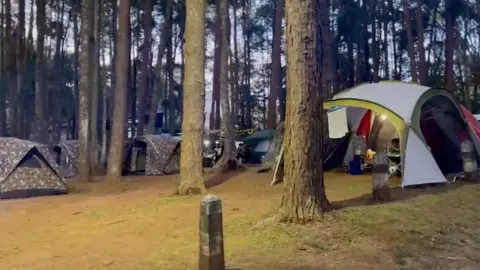 เปิดแล้ว ลานกางเต็นท์ดงสน ดอยอินทนนท์ รองรับ นทท.มากันวันละหมื่น