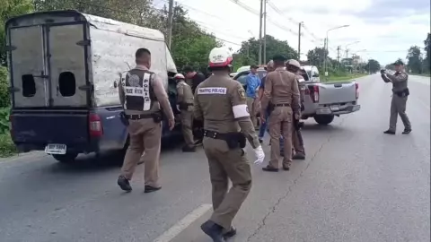 โดนอีก บ้านเดิมที่ ตร.ปลอมบุกค้น คราวนี้โจรเกือบ 10 คน มากระบะตู้ทึบ (คลิป) 