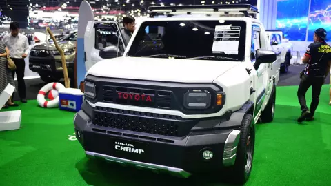 ให้มันรู้ซะบ้าง! TOYOTA ทุบรถไฟฟ้าจีน ขึ้นนำโด่งยอดจองสี่วันในมอเตอร์เอ็กซ์โป 2323