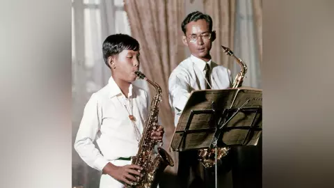 5 ธันวาคม บรรเลง "เพลงของพ่อ" บทเพลงพระราชนิพนธ์กระหึ่มทั่วประเทศ