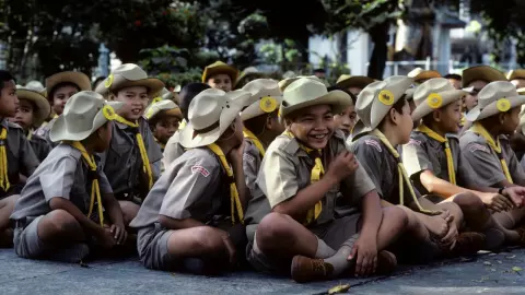 โพลความเห็นปรับชุด "ลูกเสือ-เนตรนารี" กว่า 85% อยากให้เปลี่ยนเป็น "ชุดลำลอง"