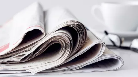 วุฒิ? คนหนังสือพิมพ์