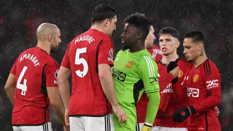 คนนี้เอาจริง "แมนยูฯ" มีลุ้นสอย "แข้งพรสวรรค์" ในราคาลดกระหน่ำ ปาดหน้ายักษ์ยุโรป