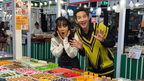 คึกคัก ตลาดแตก ออเจ้า รอน-จ๊ะจ๋า ข้ามยุคบุกตลาดชวน ช็อป ชิม อร่อยฟินสุดๆ