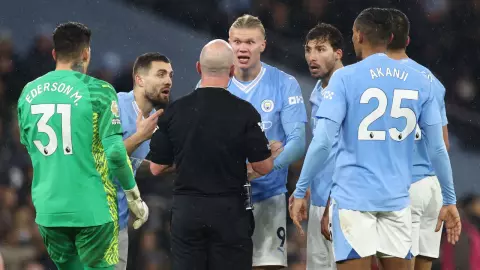 อย่าคิดว่าจะรอด "แมนฯ ซิตี้" ถูก "เอฟเอ" ลงโทษหนัก เกมพรีเมียร์ลีกเจ๊า "สเปอร์ส" (คลิป)