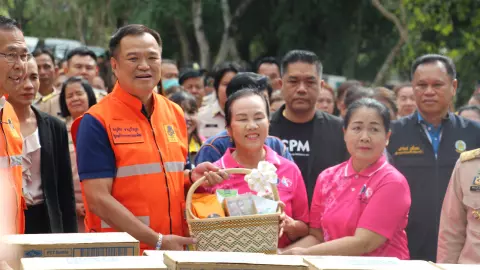 "อนุทิน" ตรวจเยี่ยม มอบนโยบาย ป้องกันไฟป่า-PM 2.5 อุทยานแห่งชาติศรีลานนา