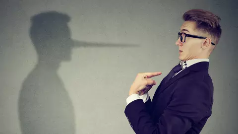 'การโกหก' จิตวิทยาหนีปัญหา ของคนที่ไม่อยากอยู่กับความจริง 