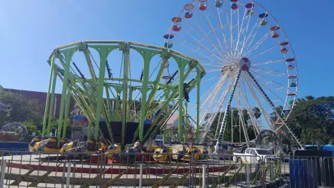 โคราชเปลี่ยนลานศาลากลางฯ เป็นสวนดอกไม้ และเครื่องเล่น พร้อมจัดงานเคาต์ดาวน์ 2024