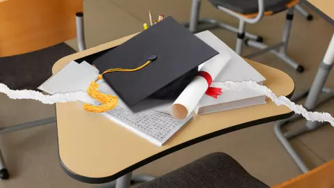 คนจีนเรียนต่อปริญญาโท-เอกน้อยลง ในรอบ 8 ปี หลังงานหายาก การแข่งขันสูง เงินเดือนไม่คุ้มค่าเรียน