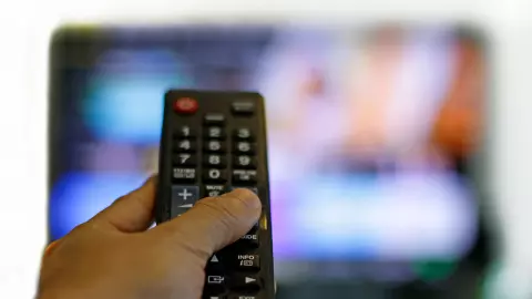 ทีวีไม่ใช่โซเชียล