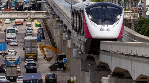 ปิดเบี่ยงจราจรรามอินทราขาเข้า แก้ไขท่อน้ำฝนรถไฟฟ้าสายสีชมพู