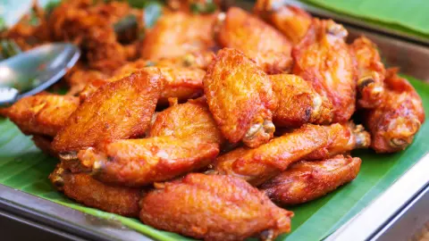 5 สูตรปีกไก่ทอดง่ายๆ เนื้อนุ่ม หนังกรอบ รสกลมกล่อมถูกปาก